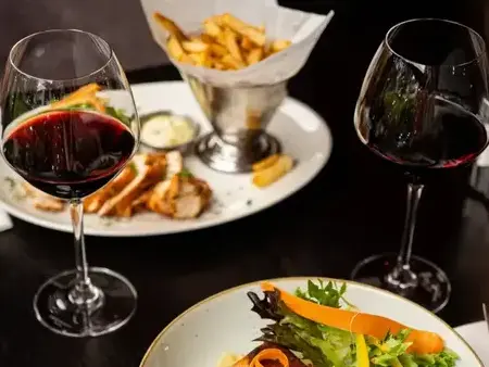 diner romantique à Montgermont - image 3