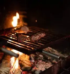 restaurant de grillade à Saint-Grégoire - image 3